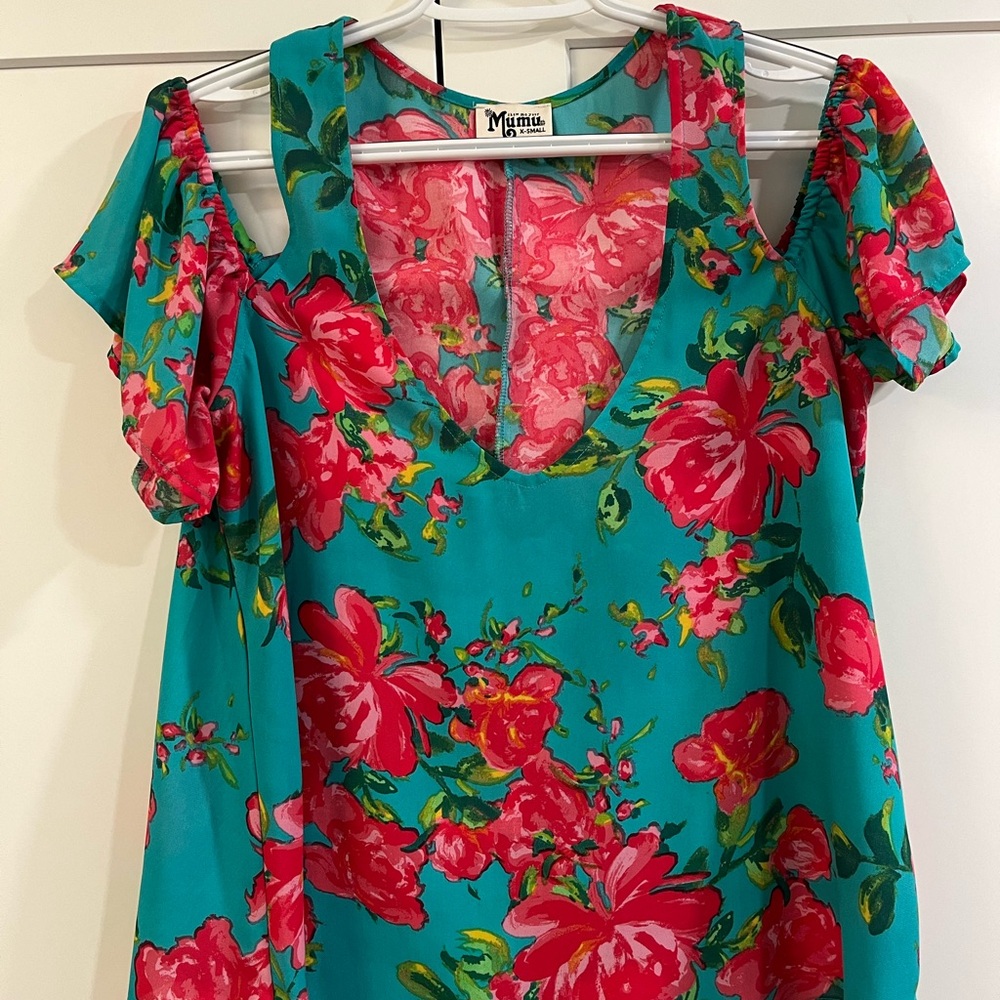 Show Me Your Mumu Open Shoulder Top (Extra Small)